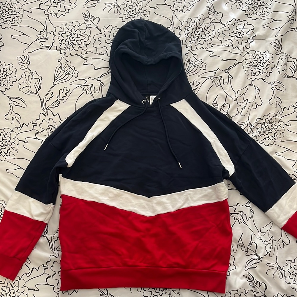 Women’s H&M hoodie